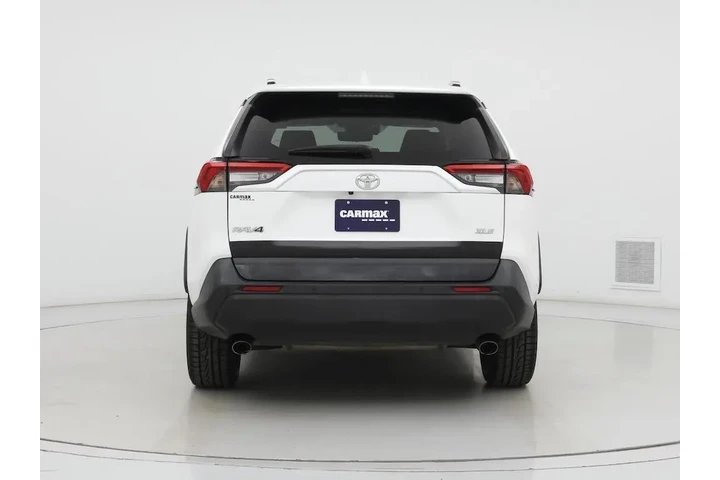 $24998 : Toyota RAV4 2020 XLE Premium image 6