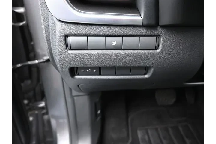 $21991 : Nissan Rogue 2023 SV 4dr Cro image 9