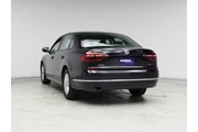 $13599 : Volkswagen Passat 2018 2.0T thumbnail