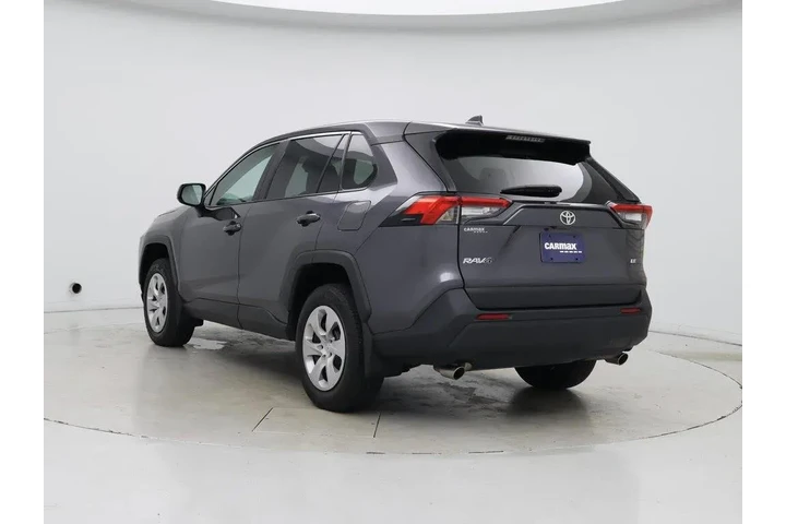$26998 : Toyota RAV4 2024 LE 4dr SUV image 2