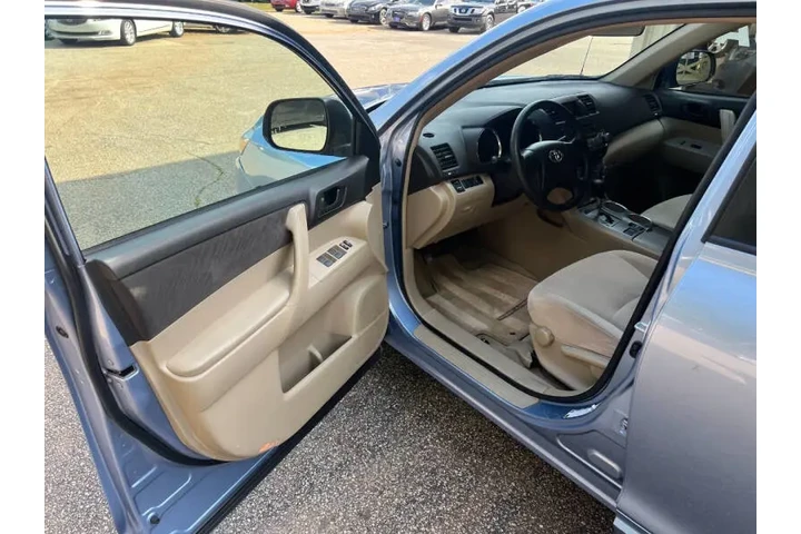 $7999 : 2008 Highlander image 10