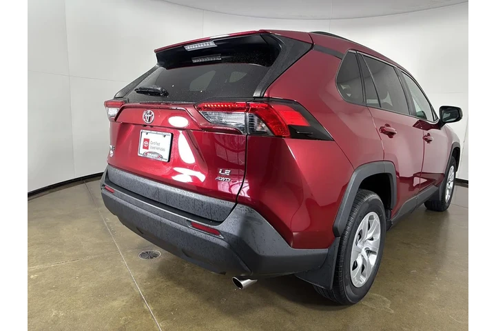 $26183 : Gold Certified 2020 RAV4 LE image 10
