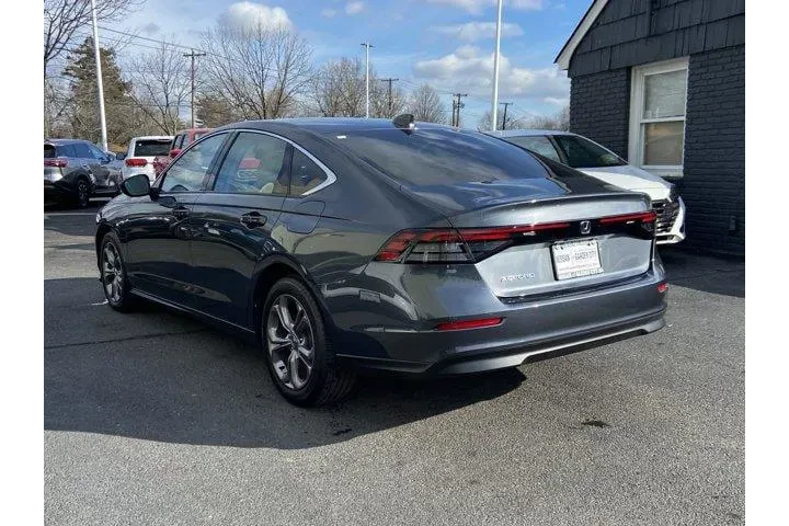 $19987 : Honda Accord 2024 EX 4dr Sed image 6