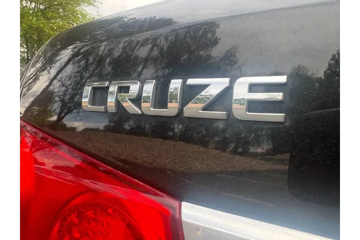 $5900 : 2014 Cruze 1LT Auto image 10