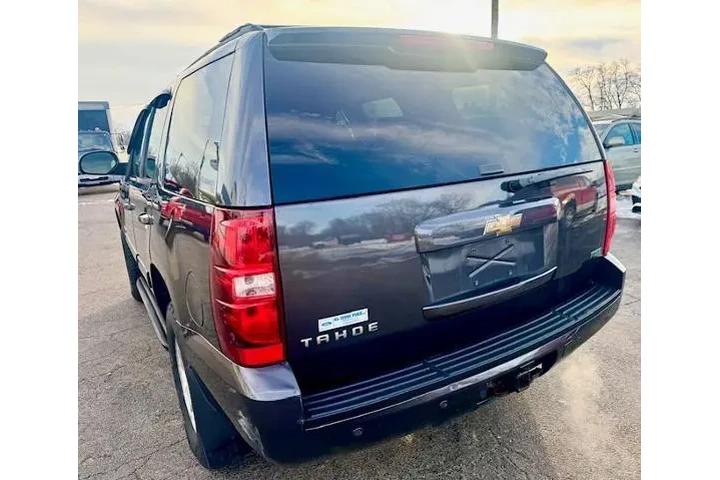 $11000 : Chevrolet Tahoe 2010 4x4 LT image 6