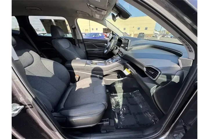 $18900 : Hyundai SANTA FE 2022 AWD SE image 9