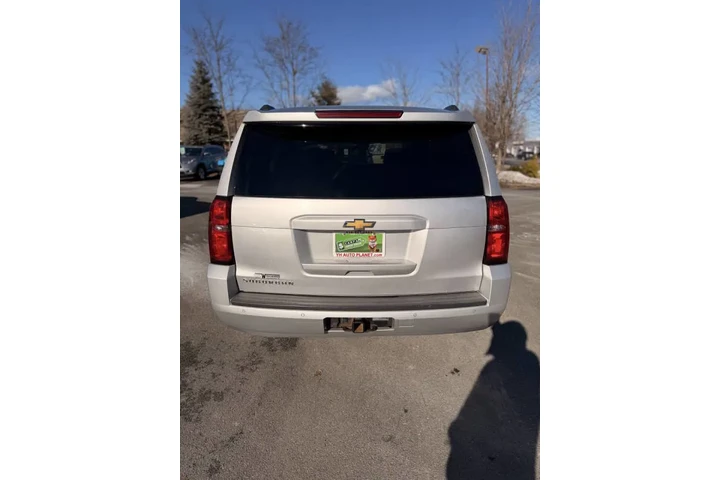 $15995 : 2015 Suburban LT image 9