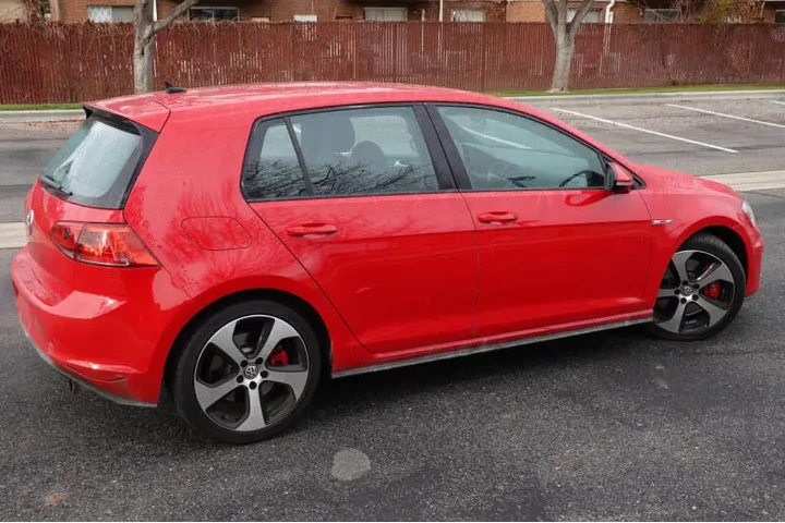 $14992 : 2016 Golf GTI S image 9