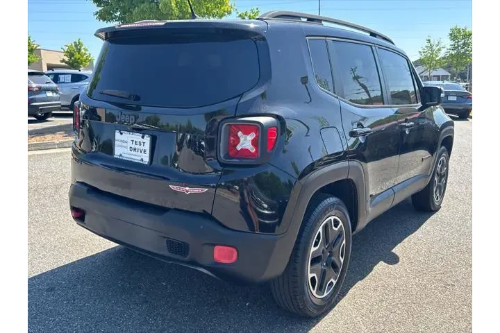 $13914 : Jeep Renegade 2016 4x4 Trail image 7