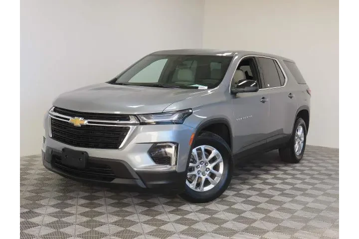 $25075 : Chevrolet Traverse 2023 LS 4 image 9