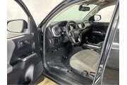 $20000 : 2017 Tacoma SR5 thumbnail