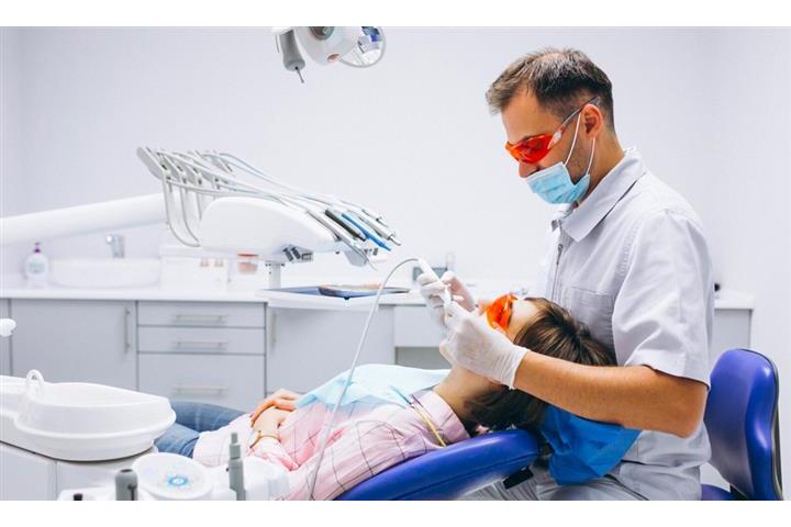 DENTISTA DE UCLA image 2