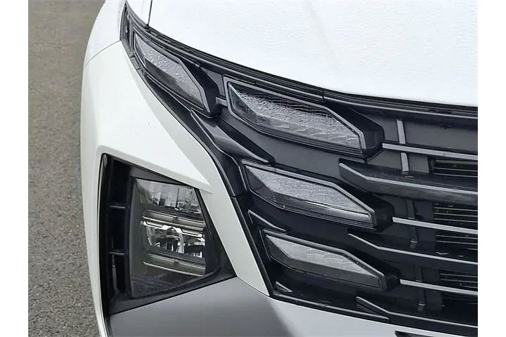 $31990 : Hyundai TUCSON 2025 AWD SEL image 9