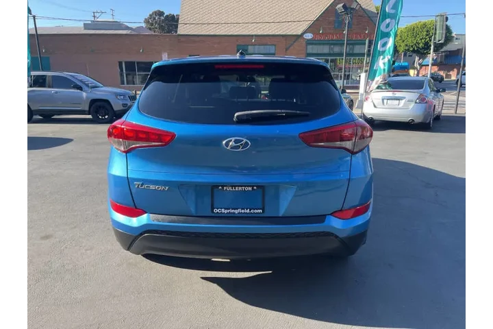 $11995 : 2016 Tucson SE image 7