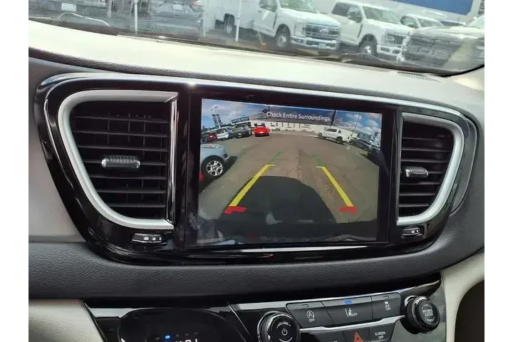 $17999 : Chrysler Pacifica 2022 Touri image 7