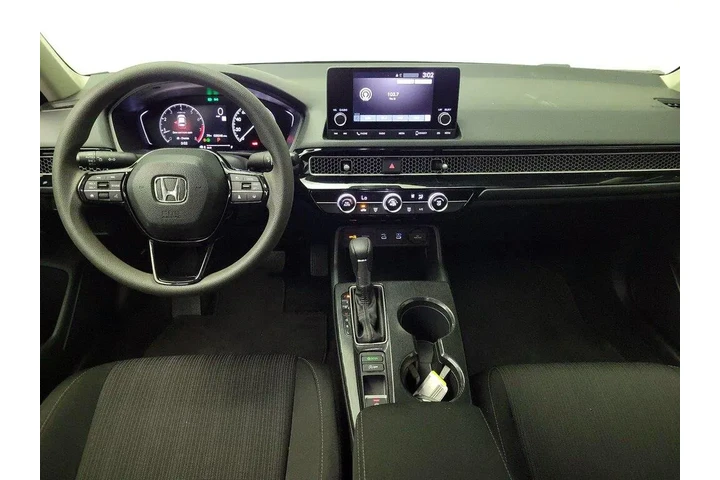 $24998 : Honda Civic 2025 LX 4dr Seda image 9