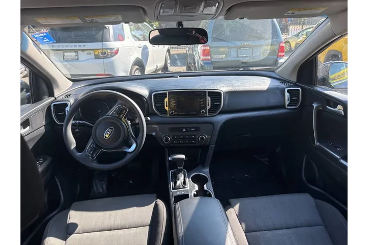$8989 : 2017 Sportage LX image 9