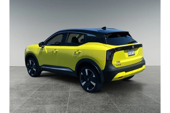 $30416 : Nissan Kicks 2025 SR 4dr Cro image 3