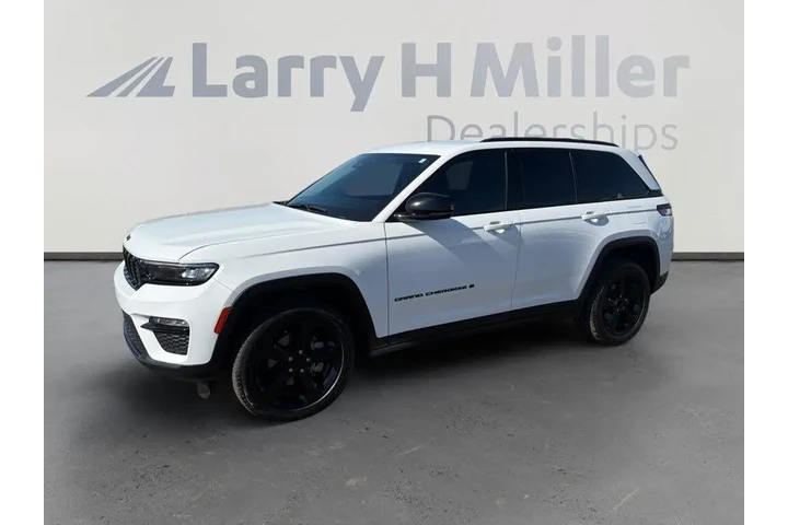 $23108 : Jeep Grand Cherokee 2023 4x4 image 1