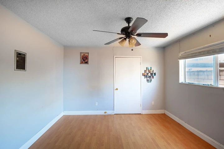 $4750 : 4 bedroom house for rent image 5