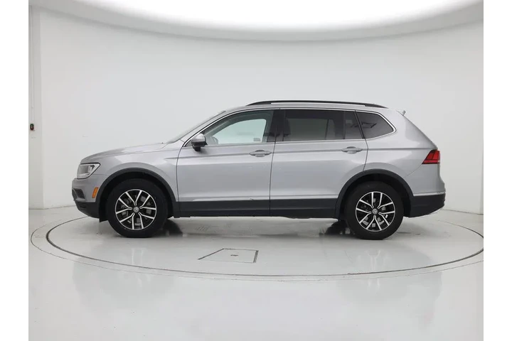 $20998 : Volkswagen Tiguan 2021 SE 4d image 3