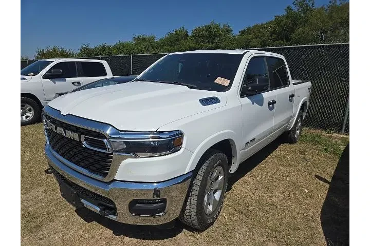 $39025 : Ram 1500 2025 4x4 Big Horn 4 image 1