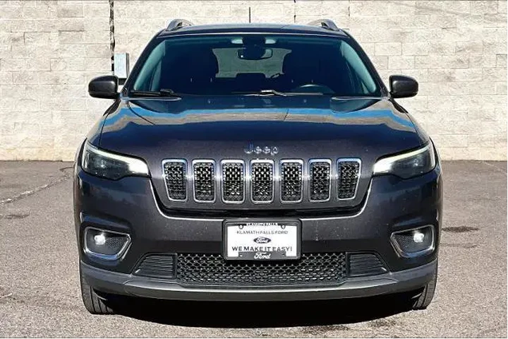 Jeep Cherokee 2019 4x4 Limit image 6