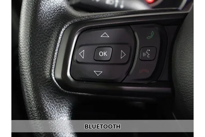 $26599 : Jeep Wrangler Unlimited 2022 image 4