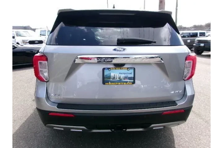 $36796 : Ford Explorer 2024 AWD XLT 4 image 7