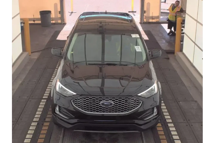 $21593 : Ford Edge 2023 AWD SEL 4dr C image 2