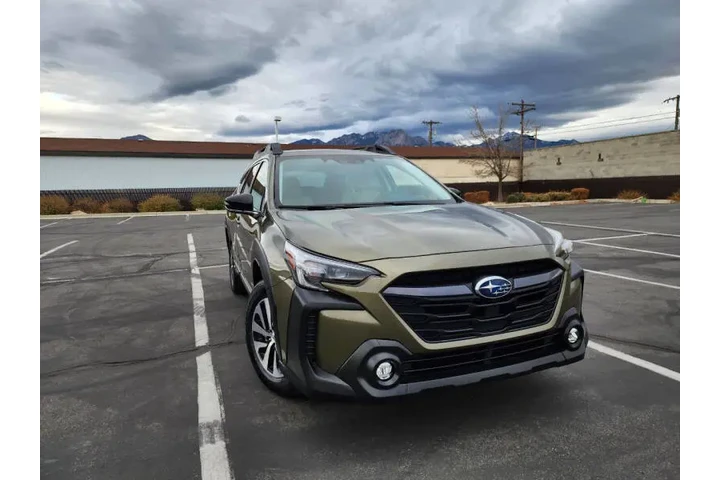 $24450 : 2024 Outback Premium image 3