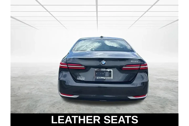 $38320 : BMW 5 Series 2025 530i 4dr S image 6