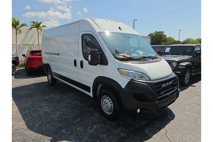 $35590 : Ram ProMaster 2024 SLT 2500 image 2