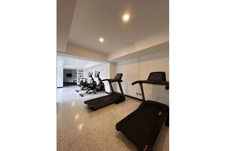 $1 : Apartamento nuevo amueblado en image 2