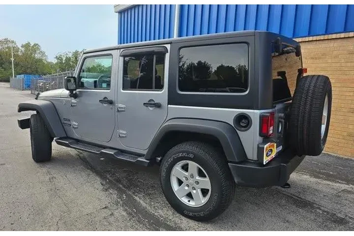 $22498 : Jeep Wrangler JK Unlimited 2 image 9