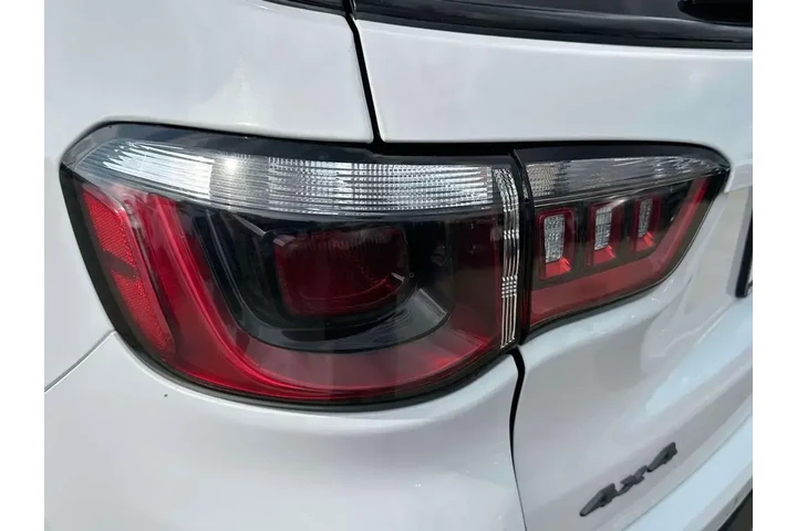 $23490 : Jeep Compass 2024 4x4 Trailh image 10