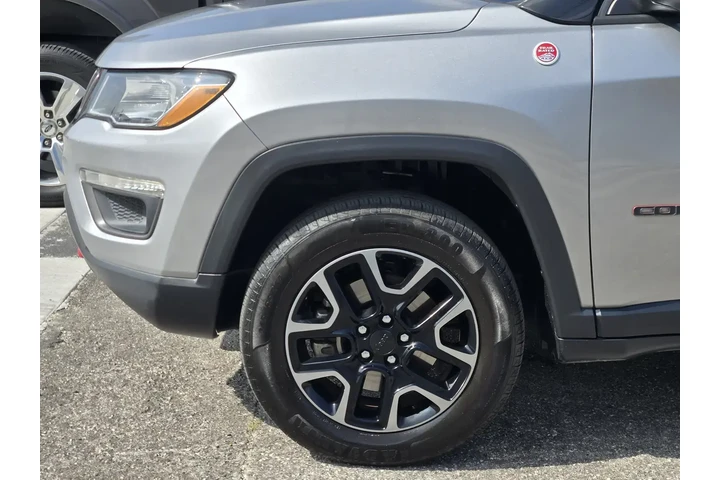 $14391 : Jeep Compass 2019 4x4 Trailh image 8