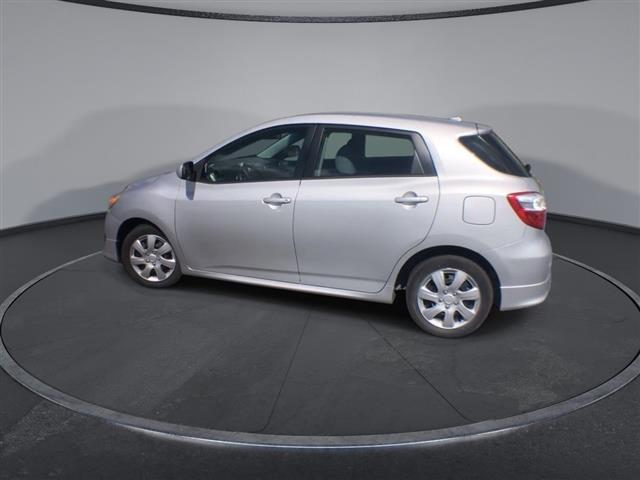 $7000 : PRE-OWNED 2009 TOYOTA MATRIX image 6