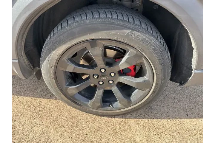 $36910 : Ford Explorer 2020 AWD ST 4d image 10