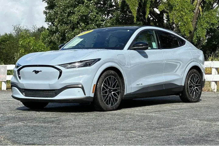 $39992 : Ford Mustang Mach-E 2025 AWD image 9