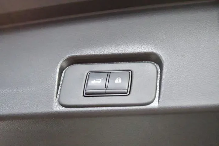$23994 : Nissan Rogue 2023 AWD SV 4dr image 9