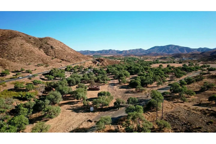 $22500 : TERRENO CAMPESTRE EN TECATE image 2