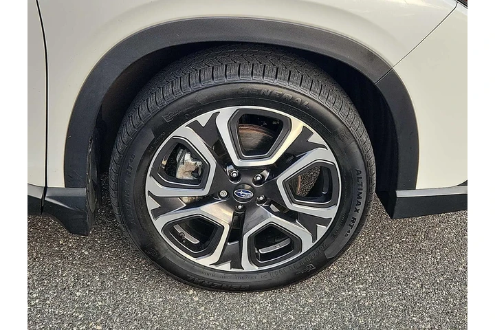 $30884 : Subaru Ascent 2023 AWD Touri image 8