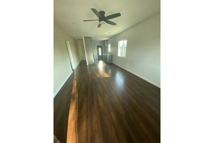 $3500 : Casa de renta en Los Angeles image 3