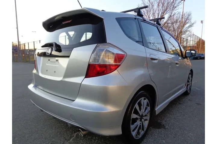 $8950 : 2012 Fit Sport image 10