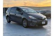 $15080 : Toyota Prius v 2017 Four 4dr thumbnail