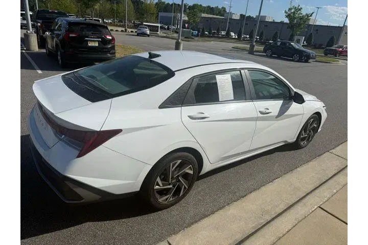 $21440 : Hyundai ELANTRA 2025 SEL Con image 6