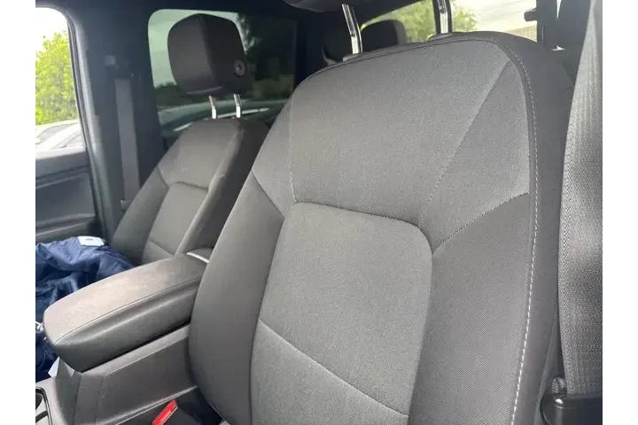 $33990 : Chevrolet Colorado 2023 4x4 image 5