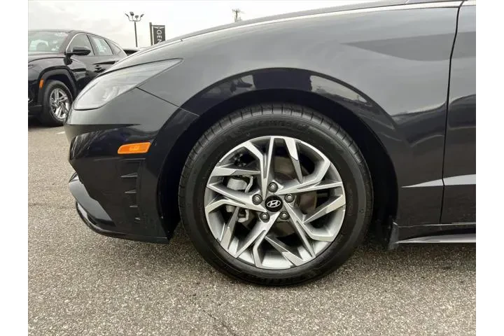 $22395 : Hyundai SONATA 2023 SEL 4dr image 4