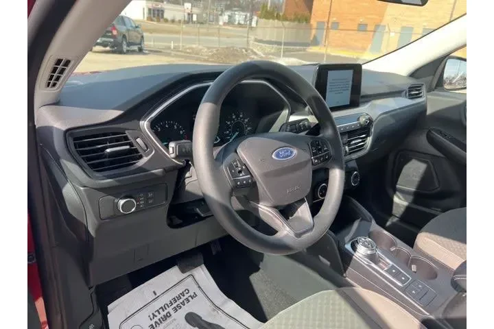 $20579 : Ford Escape 2022 AWD SE 4dr image 6